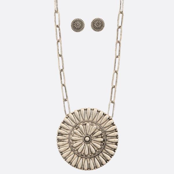 WESTERN STYLE ROUND PENDANT METAL NECKLACE