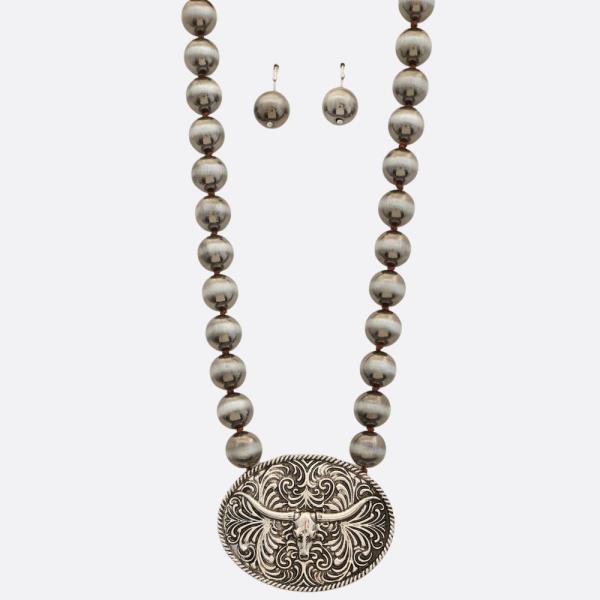 WESTERN STYLE CATTLE SKULL OVAL METAL PENDANT NECKLACE