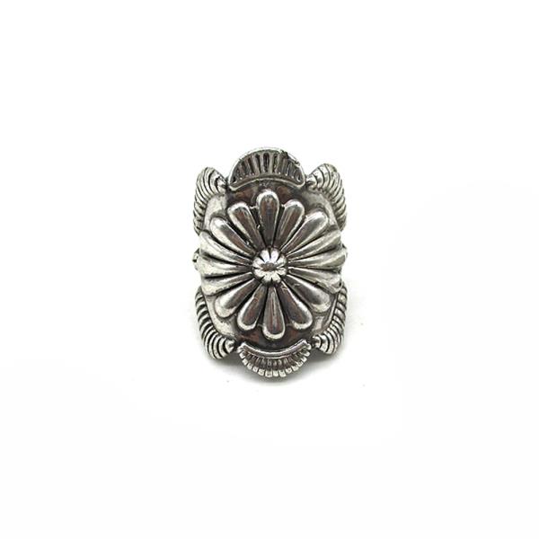 WESTERN STYLE FLOWER RING