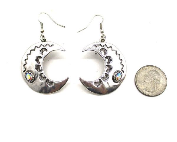 WESTERN STYLE MOON DANGLE EARRING