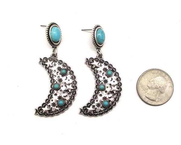 WESTERN STYLE MOON EARRING