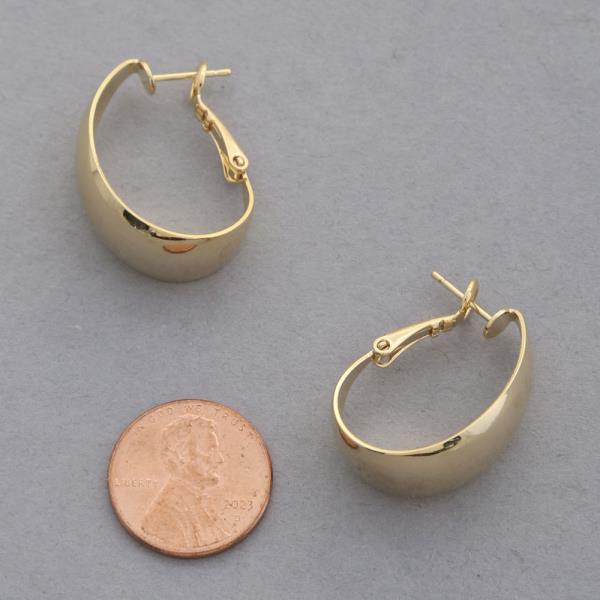 14K GOLD DIPPED OVAL HOOP EARRING