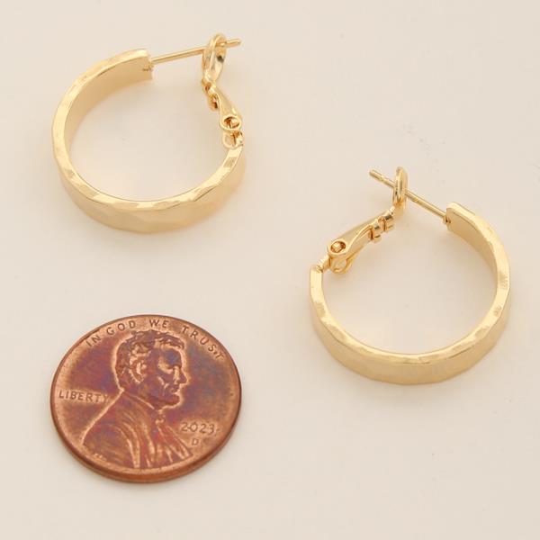 SQUARE EDGE 14K GOLD DIPPED HOOP EARRING