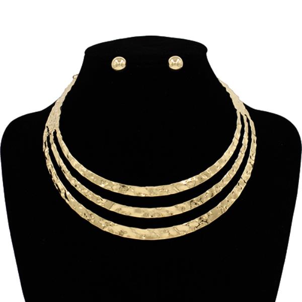 METAL TRIPLE LAYERED CHUNKY NECKLACE EARRING SET