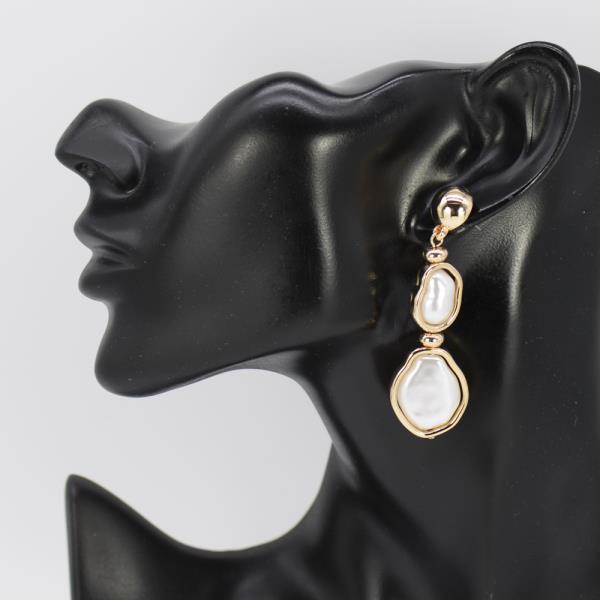 METAL PEARL DROP EARRING