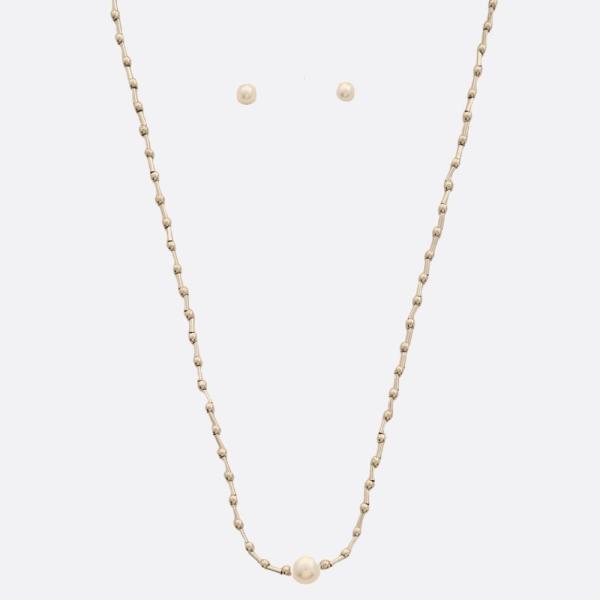 PEARL BEAD METAL NECKLACE