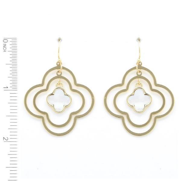 CLOVER DANGLE EARRING