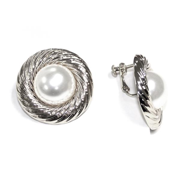 METAL PEARL STUD EARRING