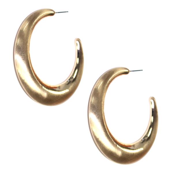 METAL PUFFY HOOP EARRING