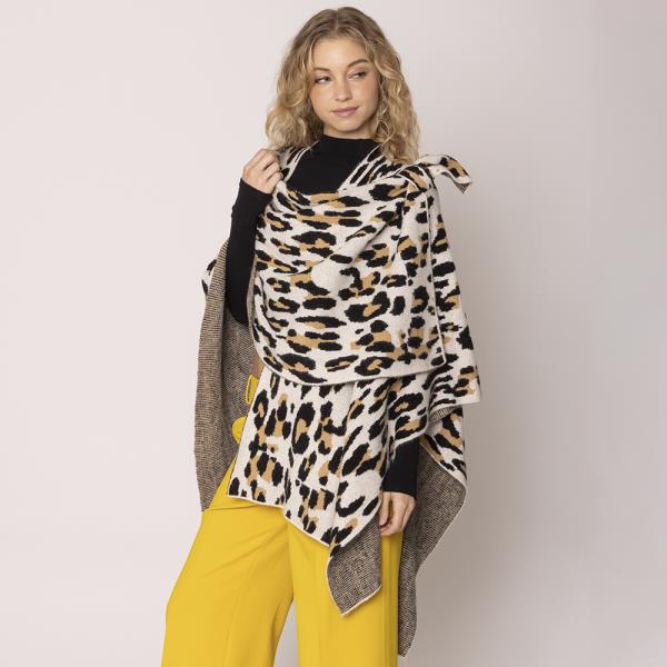 LEOPARD KNIT RUANA