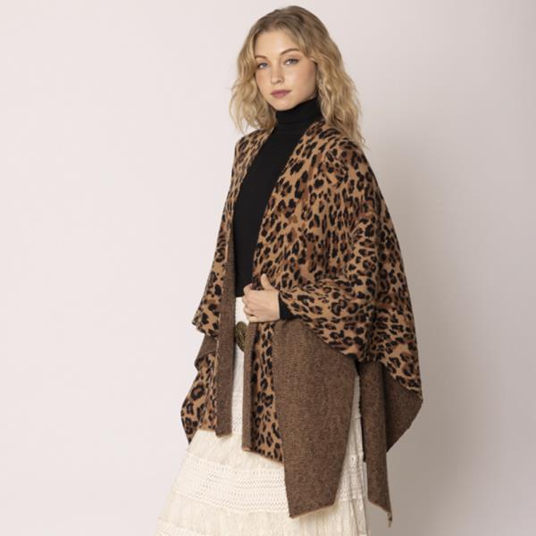 LEOPARD KNIT RUANA