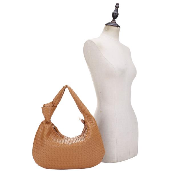 WOVEN KNOT SHOULDER BAG