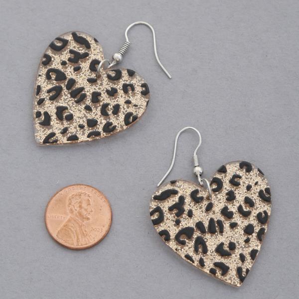 GLITTER ANIMAL PRINT HEART SHAPE EARRING