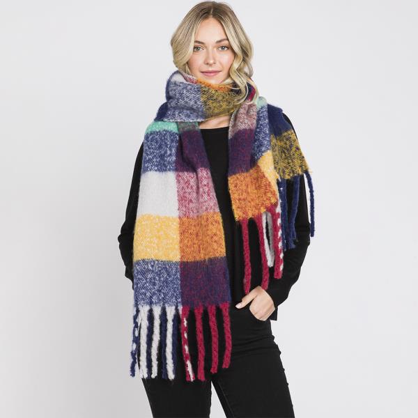 MULTI COLOR PLAID SCARF W/FRINGE