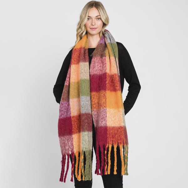 MULTI COLOR PLAID SCARF W/FRINGE