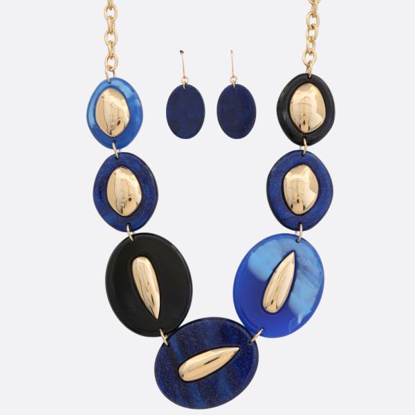 ACETATE ROUND LINK STATEMENT NECKLACE