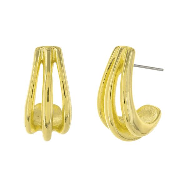 METAL BRASS GOLD PLATED C EARRING