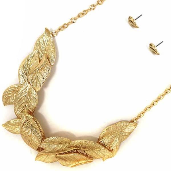 METAL LEAF STATEMENT NECKLACE EARRING SET