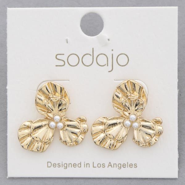 SODAJO FLOWER PEARL GOLD DIPPED EARRING