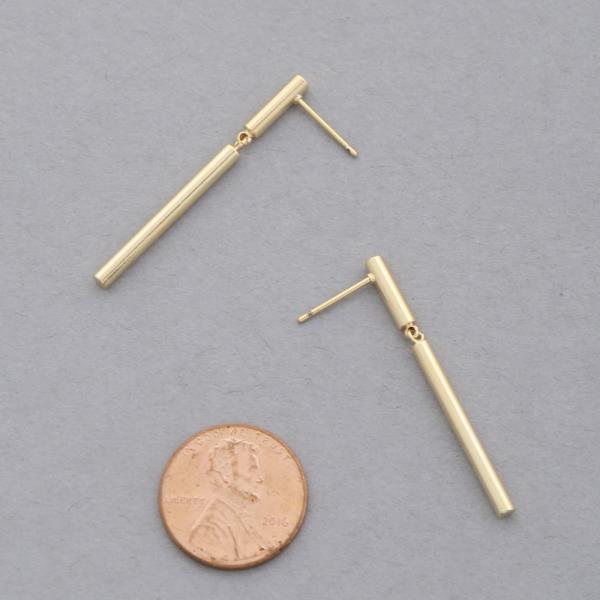 14K GOLD DIPPED METAL BAR EARRING