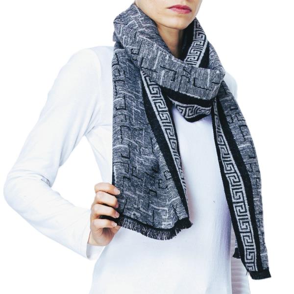 MAZE PATTERN OBLONG SCARF