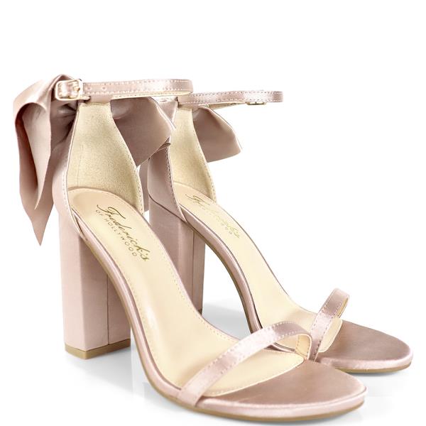 CHIC ANKLE STRAP WIDE HEEL 12 PAIRS