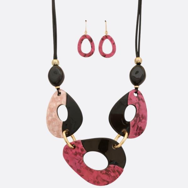 ACETATE OVAL LINK NECKLACE