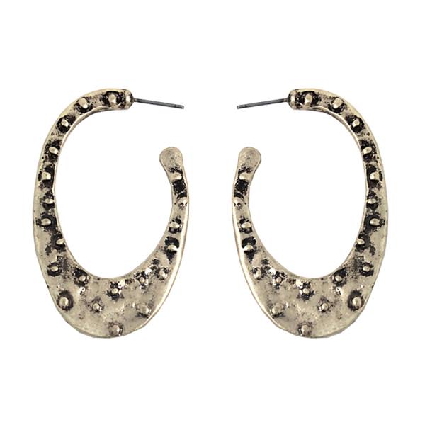 WESTERN STYLE C HOOP EARRING