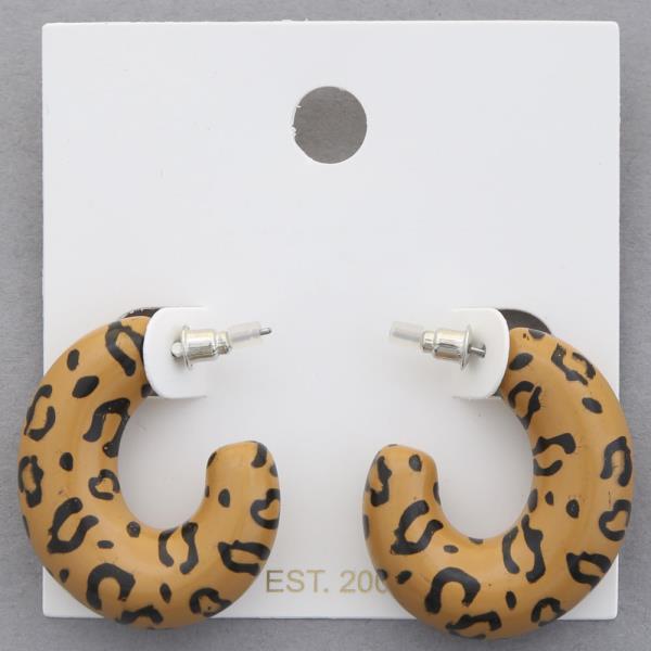 ANIMAL PRINT OVAL SHAPE EARRING