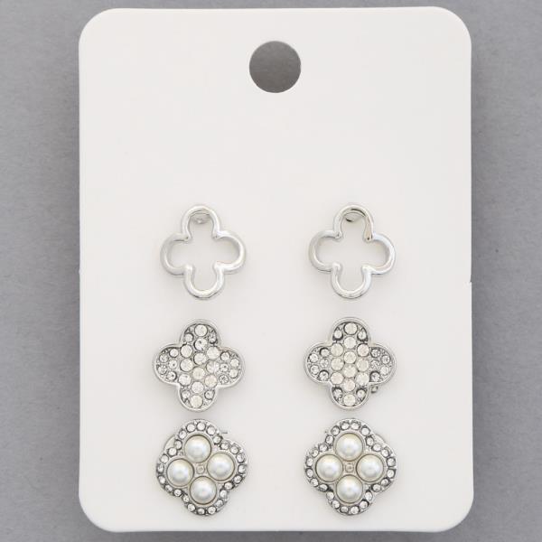 CLOVER POST EARRINGS