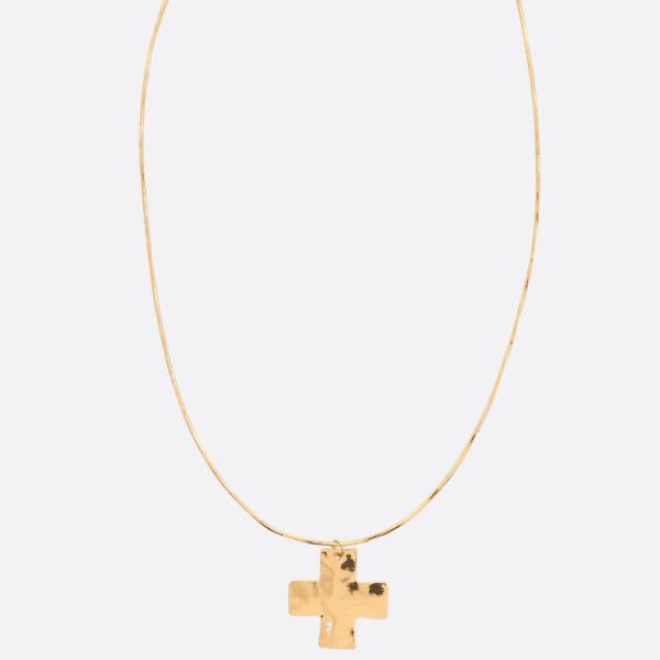 WIDE CROSS PENDANT METAL NECKLACE