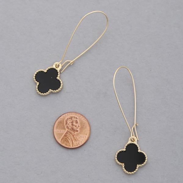 CLOVER CHARM DANGLE EARRING