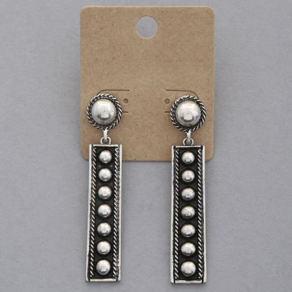 WESTERN STYLE DANGLE EARRING