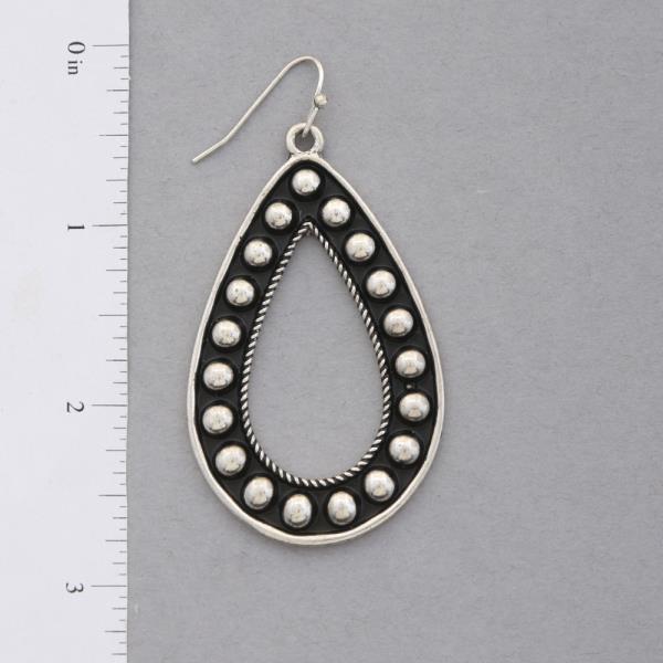 WESTERN STYLE TEARDROP DANGLE EARRING