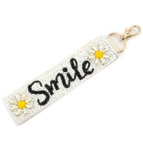 SMILE SEED BEAD KEYCHAIN