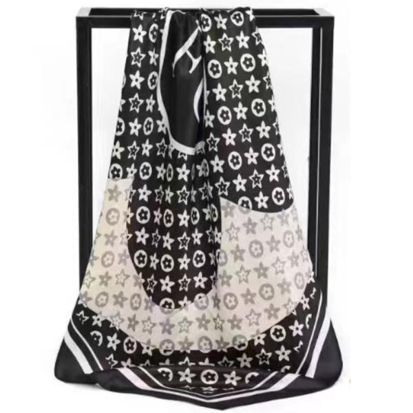 FLOWER PATTERN SILKY NECK BANDANA SCARF