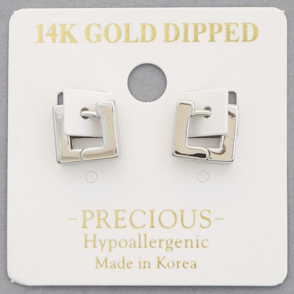 14K GOLD DIPPED SQUARE METAL EARRING