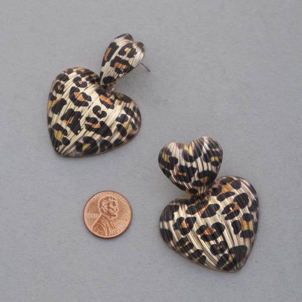 METAL LEOPARD HEART DANGLE EARRING