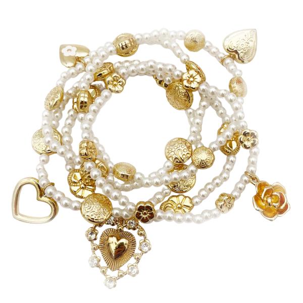 HEART CHARM PEARL BEAD BRACELET SET