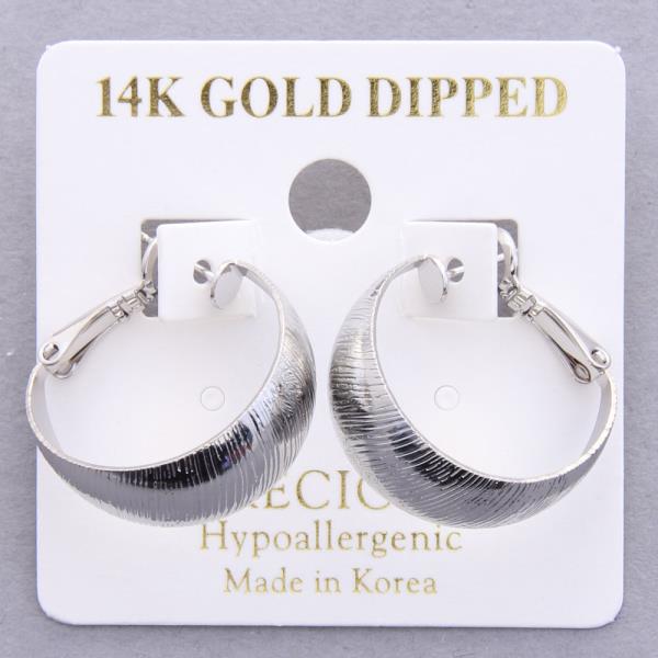 14K GOLD DIPPED BRUSHED METAL HOOP EARRING