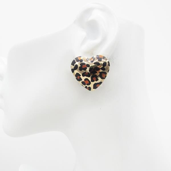 ANIMAL PRINT HEART SHAPE EARRING