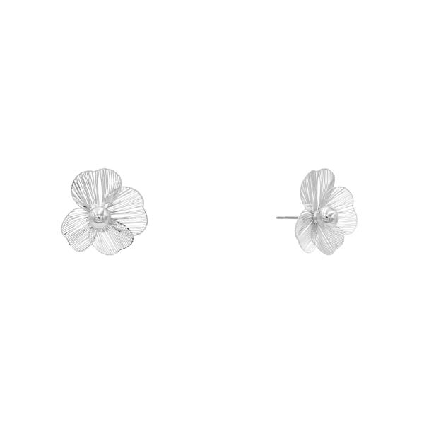 METAL FLOWER POST EARRING