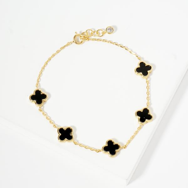 GOLD DIPPED CLOVER BRACELET