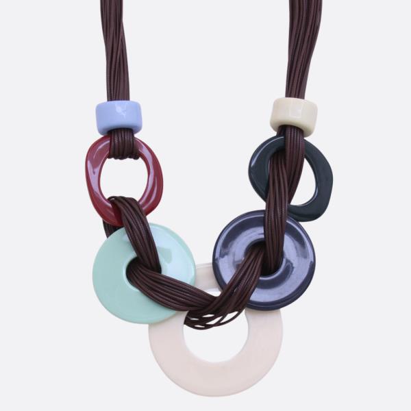 CUT OUT CIRCLE FAUX LEATHER STRAND NECKLACE