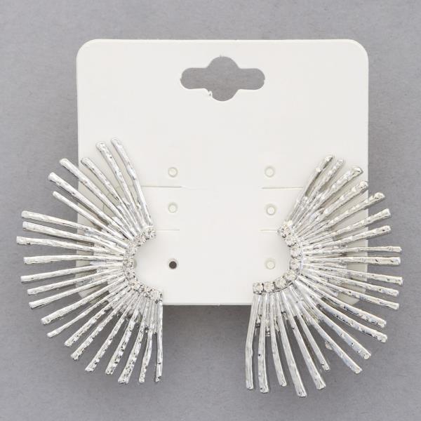 WIRE METAL RHINESTONE EARRING