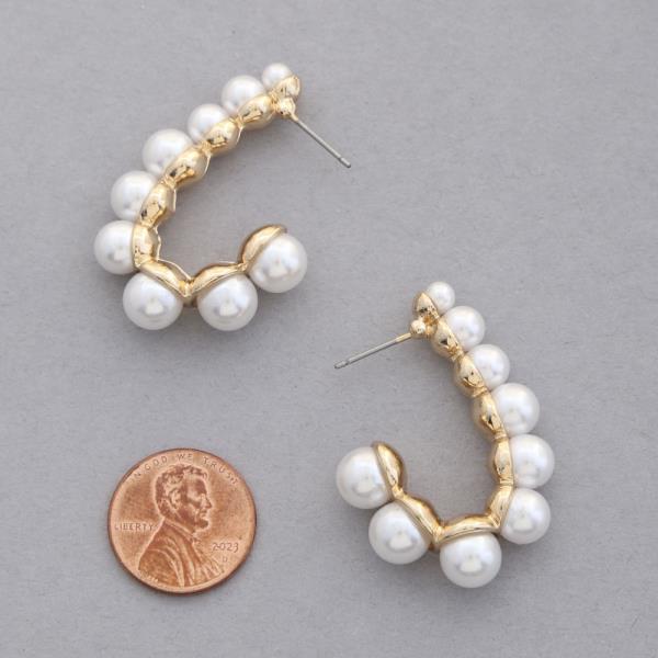 PEARL BEAD OPEN OVAL EARRING