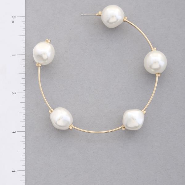 BALL BEAD STATION OPEN HOOP EARRING