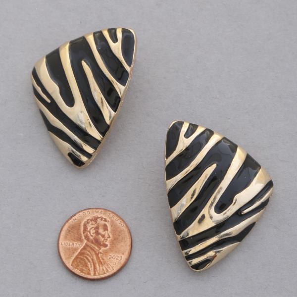 ANIMAL PATTERN TRIANGLE METAL EARRING