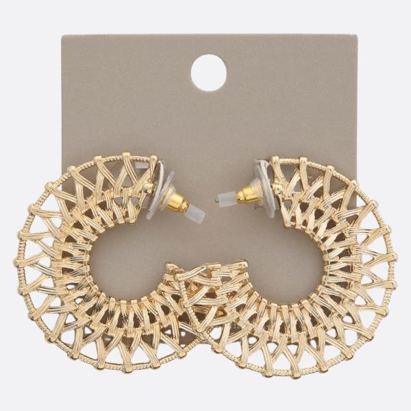 WOVEN METAL OPEN CIRCLE EARRING