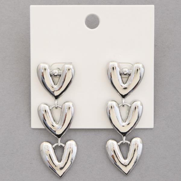 TRIPLE HEART DANGLE METAL EARRING